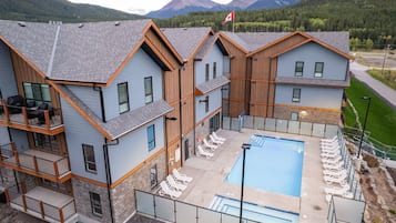 Opvarmet pool