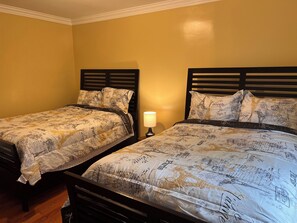3 bedrooms, desk, iron/ironing board, free WiFi