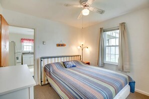 3 chambres, fer et planche à repasser, lit parapluie, Wi-Fi