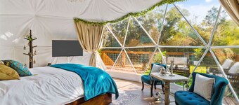 Desert Rose-Luxury Glamping