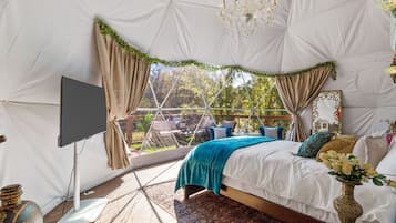 1 habitación, wifi y ropa de cama