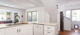 Quirky Hidden Gem - South Fremantle