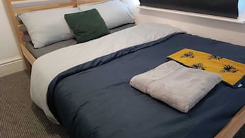 4 chambres, bureau, fer et planche à repasser, Wi-Fi gratuit