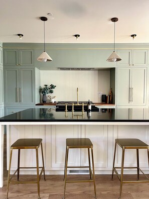 Fridge, microwave, oven, stovetop - Experience Magical Holidays in Suncadia! 7BR Luxury Lodge w/ Hot Tub + Game Room (Cle Elum)