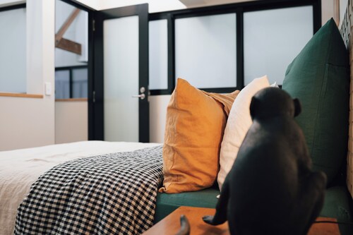 Loft in the heart of Devonport, with bike storage