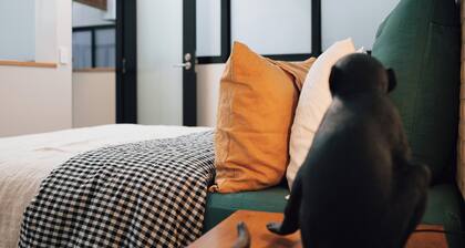 Loft in the heart of Devonport, with bike storage