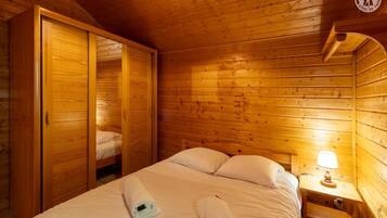 1 chambre, fer et planche Ă repasser, lit parapluie, Wi-Fi gratuit