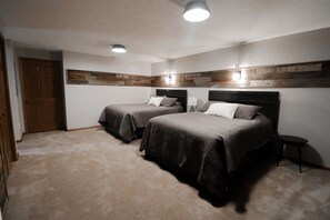 4 bedrooms, free WiFi, bed sheets