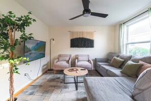 تلفزيون ذكي