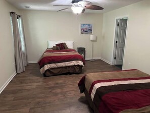 4 Schlafzimmer, kostenloses WLAN, Bettwäsche