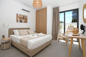 3 bedrooms, iron/ironing board, Internet, bed sheets - Villa CLIO - 3Bed all En-suite with Private Pool (Paralimni)