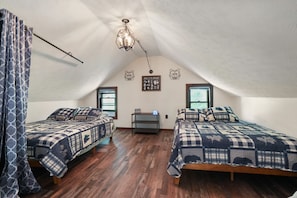 3 bedrooms, free WiFi, bed sheets