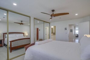 1 dormitorio, tabla de planchar con plancha, wifi gratis y ropa de cama