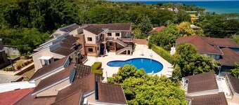 Luxury 2BR Loft — Ocean View