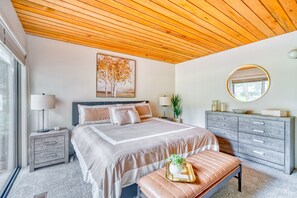 3 Schlafzimmer, Zimmersafe, Schreibtisch, Bügeleisen/Bügelbrett
