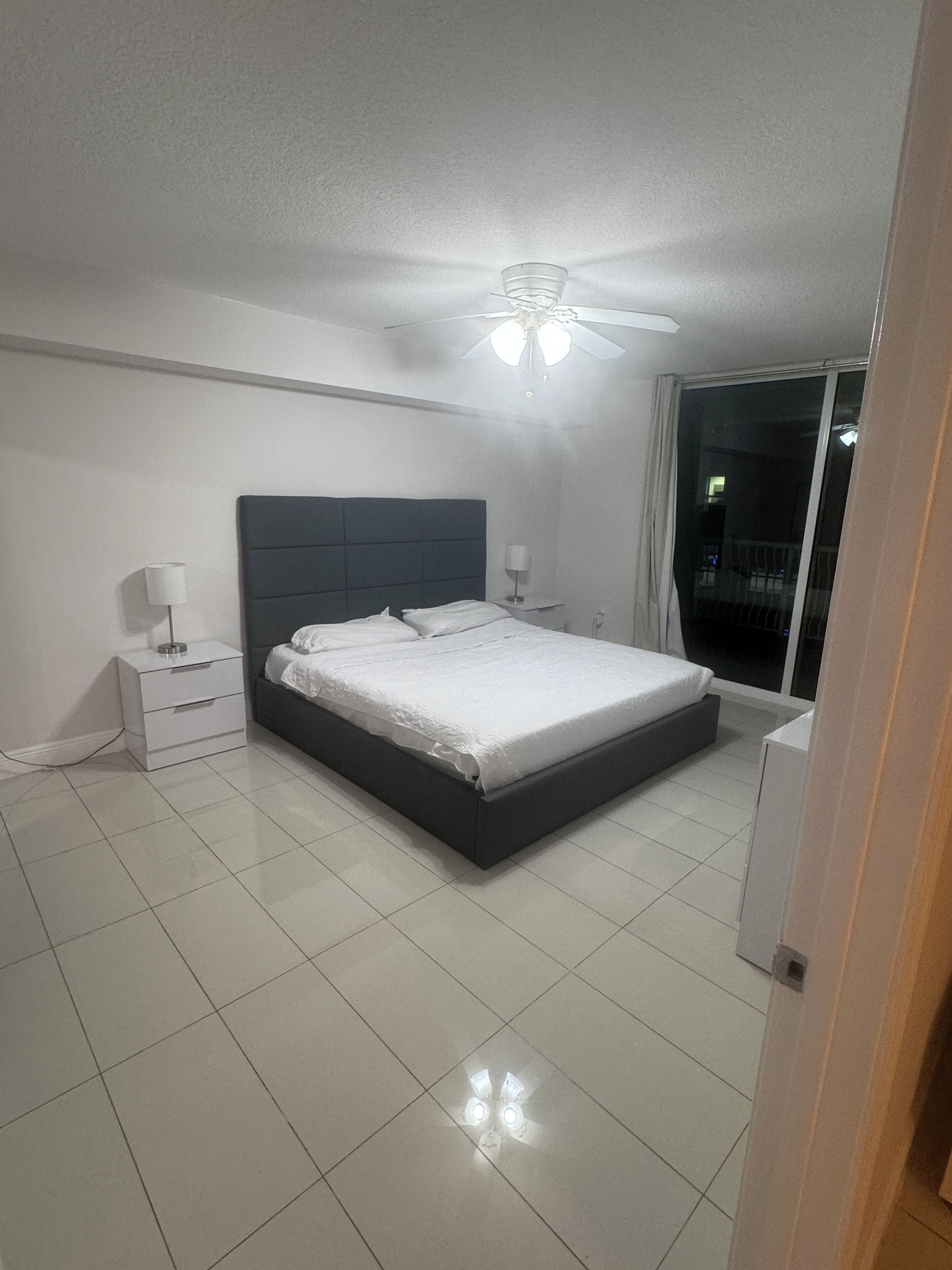 1 Schlafzimmer, Bügeleisen/Bügelbrett, WLAN