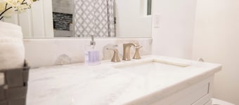 Charming Newly Remodeled 3-bedroom house in wonderful Las Vegas