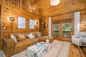 Smart TV, fireplace, video games