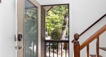 Retreat @ 3 Ridges / 3 min walk -> Slopes & Dining