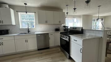 Microwave, oven, stovetop, dishwasher