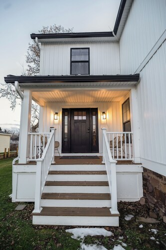 The College Town Cottage
