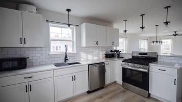 Microwave, oven, stovetop, dishwasher