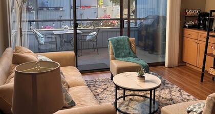 Welcoming 2-bedroom condo close to the beach in charming Birch Bay.