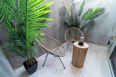 Charming 1 bedroom Boho retreat- Close to downtown 