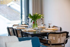 Dining - 113 Cae Du, Abersoch (Abersoch)