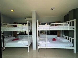 Mountain | Blackout drapes, free WiFi