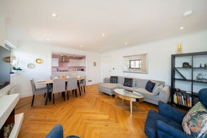 3 bedrooms