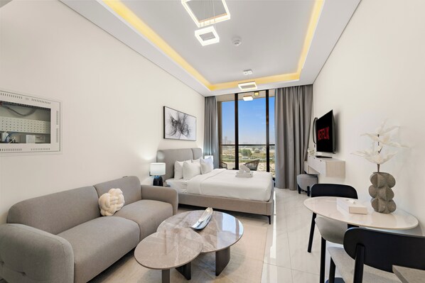 Interior - Modern Studio w/ Pool, Gym, Mini Golf, Playground (Dubai)