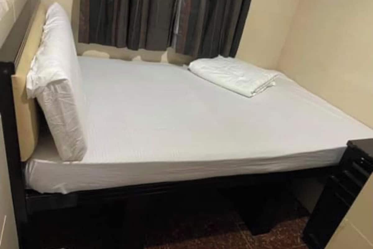 Quarto casal básico | Wi-Fi de cortesia
