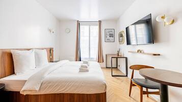 1 slaapkamer, een strijkplank/strijkijzer, reisbedje, wifi