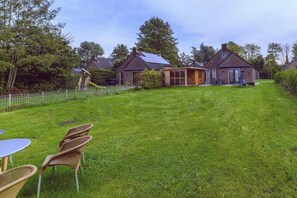 Exterior - Cosy holiday home with garden (Ewijk)