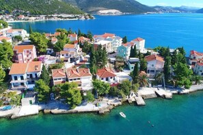 Marina - Apartments Mediterranean House - Two Bedroom Apartment with Terrace and Sea View (Klek)