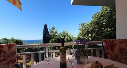Seaside Apartments Hrkać - Studio Apartment with Terrace and Sea View 3