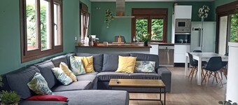 Casa con Jardín a 1 km Playa