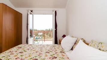 2 bedrooms, Internet