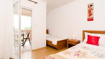 2 bedrooms, free WiFi