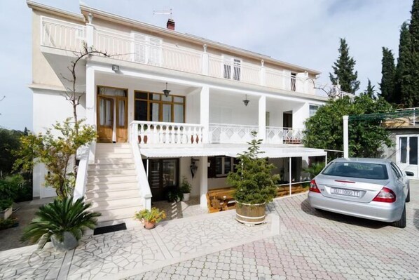 Exterior - Apartments Villa Nikol - Standard One Bedroom Apartment with Sea View (APT 6) (Trpanj)