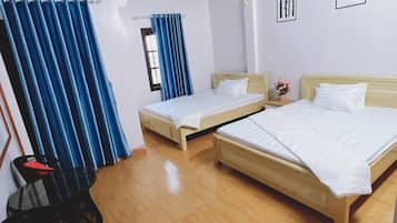 Standard Double Room | Free WiFi