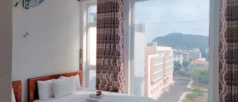 标准双人房 | 免费 WiFi