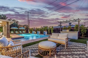 Pool - The Kensington| Luxe 4BR | Pool | Al-Fresco Living (Scottsdale)