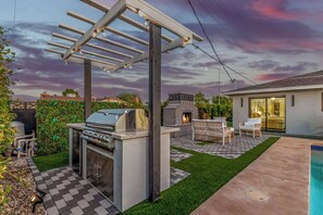 Terrace/patio - The Kensington| Luxe 4BR | Pool | Al-Fresco Living (Scottsdale)