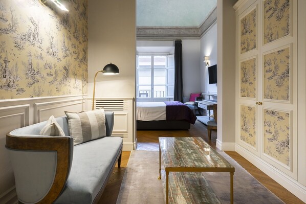 4 chambres, fer et planche à repasser, lit parapluie, Wi-Fi gratuit