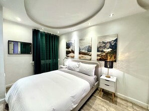 2 soverom, strykejern/-brett, wi-fi og sengetøy