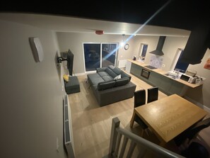 Smart TV - Brand new, purpose build outhouse in Newry (Newry)