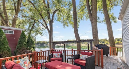 MTM Premier Funky Turtle sleeps 8 in a classic park model with beautiful lakefront views. Features lofted bedrooms, cozy living spaces, and access to campground activities for a fun and peaceful lakeside stay.