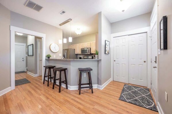 Fridge, microwave, oven, stovetop - 6BR Downtown | Side-by-Side Townhomes | 2 Garages (Indianapolis)